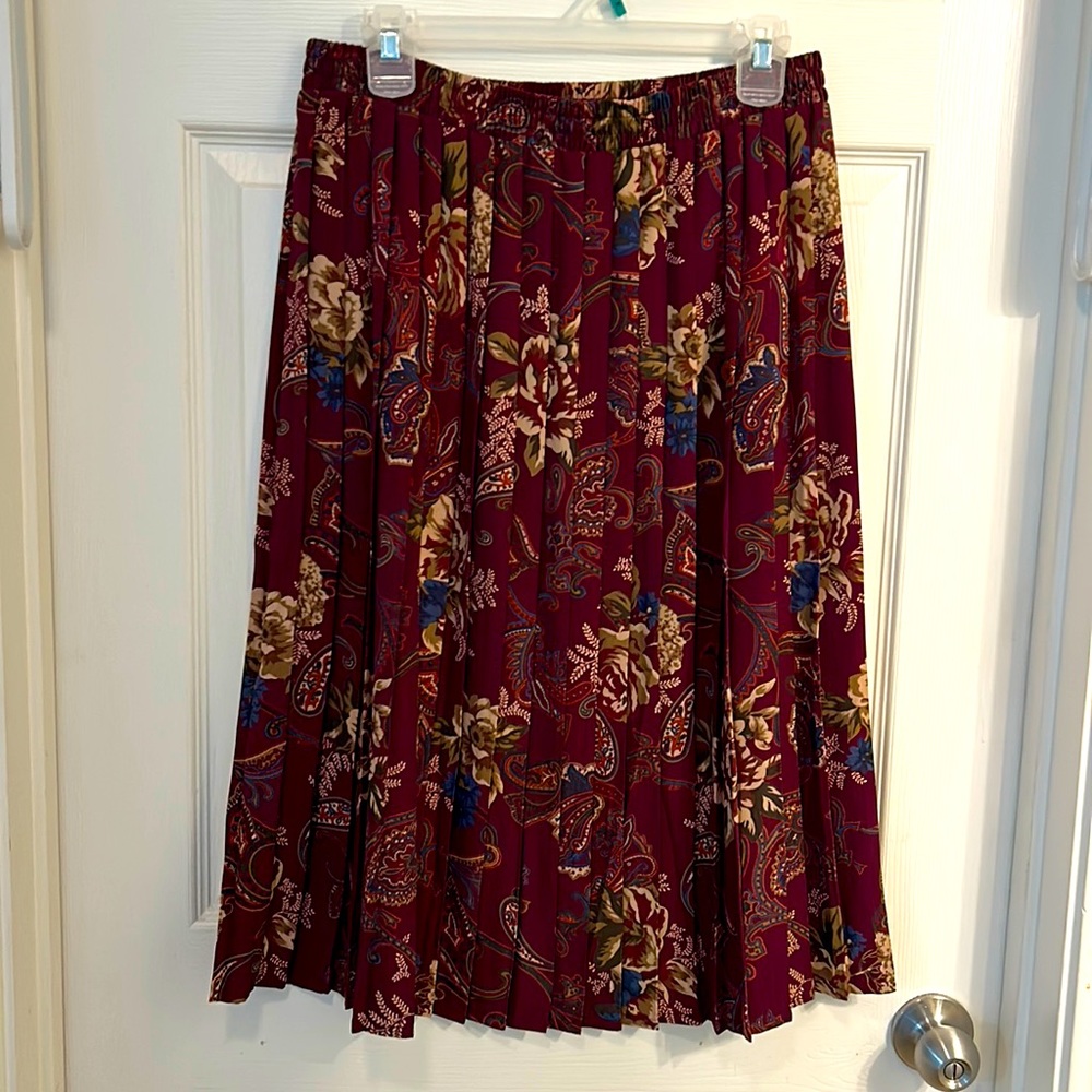 Victor Carlini Pleated Skirt Floral Paisley‎ Red Elastic Waist Size 14 Vintage